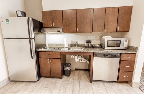 Charlotte Hotel | Homewood Suites by Hilton Charlotte Ballantyne, NC