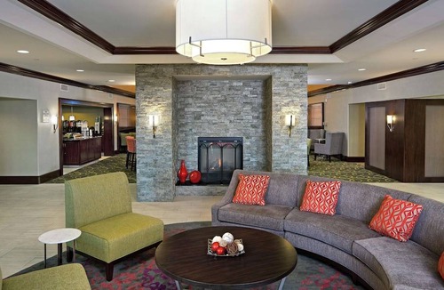 Sandston Hotel | Homewood Suites by Hilton Richmond - Airport