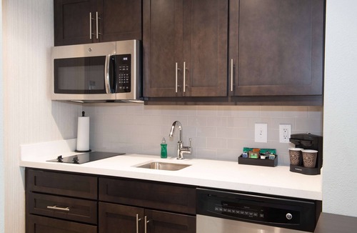 North Charleston Hotel | Homewood Suites by Hilton North Charleston