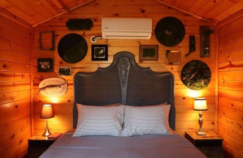 Wilder Cabin | Honeysuckle’s Haven-Cabin on Hidden Paradise Farms
