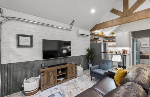 Spring House | HOT TUB! Tiny Home with one feature you won't find anywhere else.