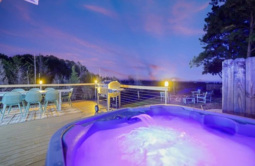 Morehead City House | Hot Tub~Waterfront Retreat~EPIC Game Room~Private