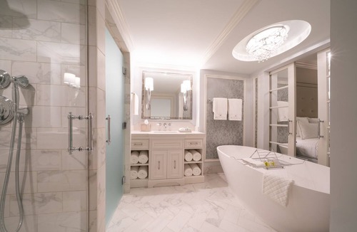 Downtown Charleston Hotel | Hotel Bennett
