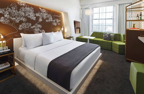 Downtown Washington D.C. Hotel | Hotel Washington | Classic King | Steps to Monumental D.C. Experiences