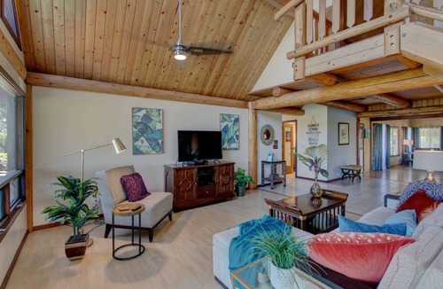 Keaau House | House ∙ 2 bedrooms ∙ 6 guests