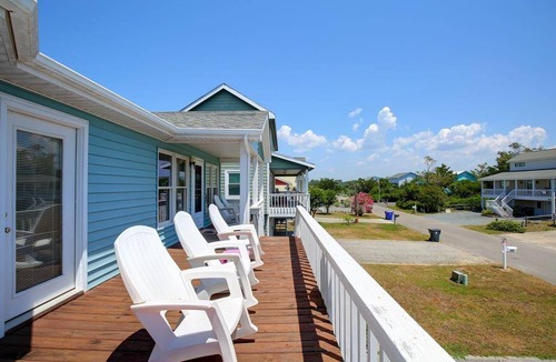 Holden Beach House | House ∙ 3 bedrooms ∙ 6 guests