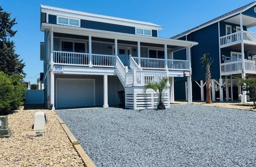 Holden Beach House | House ∙ 3 bedrooms ∙ 9 guests