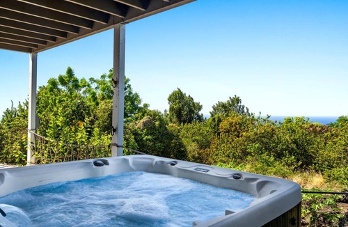 Kona Palisades House | House ∙ 3 bedrooms ∙ 7 guests