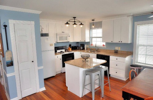 Surfside Beach House | House ∙ 4 bedrooms ∙ 14 guests