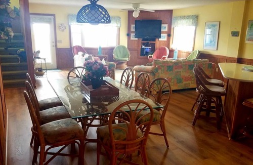 Holden Beach House | House ∙ 4 bedrooms ∙ 14 guests