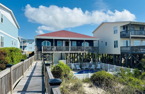 Holden Beach House | House ∙ 4 bedrooms ∙ 9 guests
