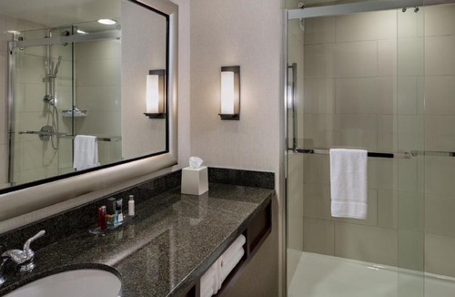 Westchase Hotel | Houston Marriott Westchase