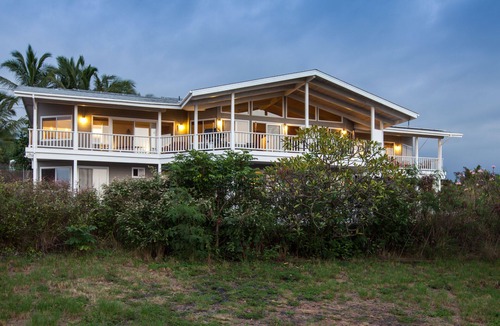 Kona Palisades Apartment | Huge And Beautiful 3Br/3Ba With Breathtaking Oceanviews & In-Room Bathtubs