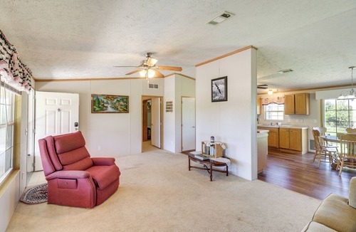Avoca House | Hunt, Fish, Unwind: Countryside Escape in Texas!