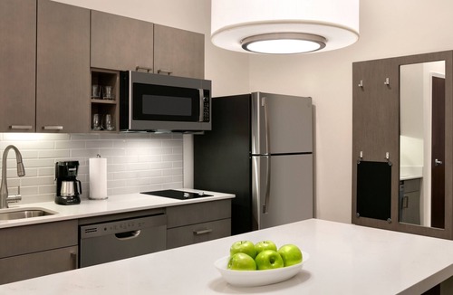 Sandy Springs Hotel | Hyatt House Atlanta/Perimeter Center