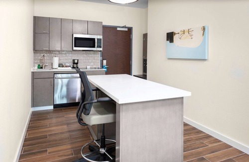 Charlotte Hotel | Hyatt House Charlotte/Rea Farms