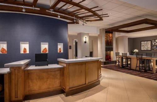 Charlotte Hotel | Hyatt Place Charlotte Airport/Lake Pointe