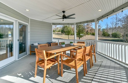 Semora House | Hyco Lake’s Crystal Haven, Hot-tub, Large Dock