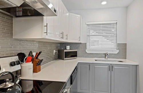 North Loop Condo | Hyde Park Haven: Mins 2 Dell, St David's, Ascension Hospitals