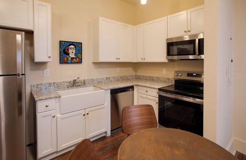 Florence Condo | I-95 & I-20 Stopover: Walkable Florence Condo