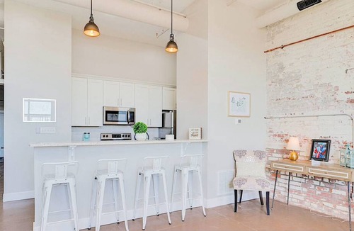 Newport News Apartment | Ice Ice Baby Downtown Newport News