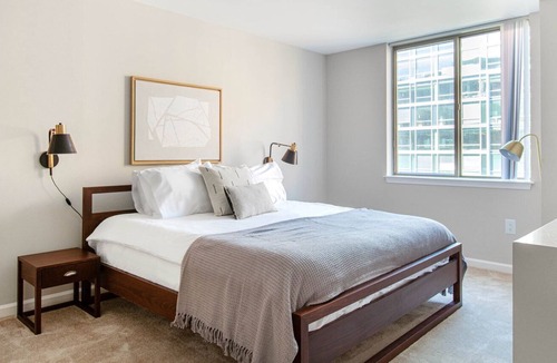 Chinatown Apartment | Ideal Mount Vernon 1BR w/ Gym, Pool, nr. Georgetown Law, by Blueground