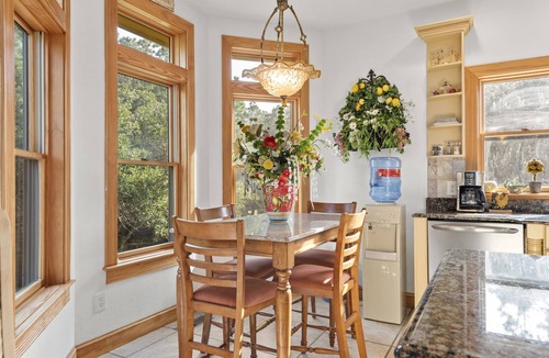 Corolla House | Il Destino: Private Pool, Hot Tub, Elevator