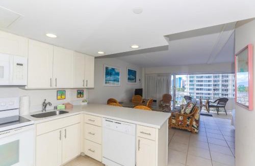 Waikiki Apartment | Ilikai Tower 931 Yacht Harbor View 1BR