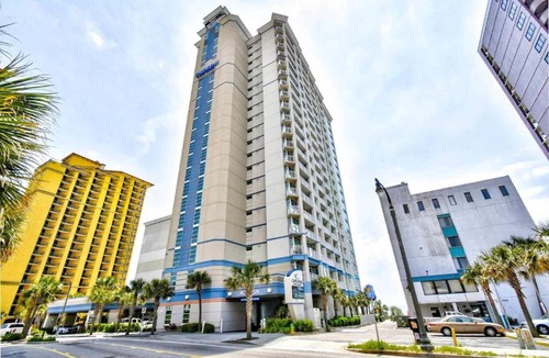 Myrtle Beach House | Immaculate Oceanfront 2 Bedroom, 2 Bath with Incredible Views! Carolinian 1733