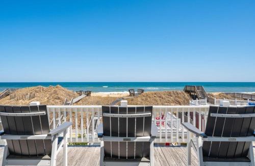 Kill Devil Hills House | Imperial Palace 12 Bedroom Oceanfront Home