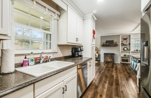 Blowing Rock House | In the heart of downtown Blowing Rock! 4 bdrm