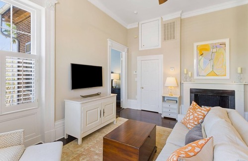 Harleston Village Condo | Incredible Monthly Downtown Historic Luxury Condo by MUSC - Walk to Everything