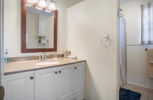 Bandera House | Indian Springs Lakehouse