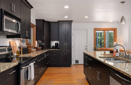 Powells Point House | Indoor Hot Tub, Barrel Sauna, Pool, Natural Light!