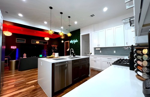 MLK House | Insta-worthy Funky Palace in East Austin