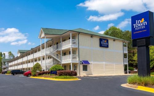 Suwanee Hotel | InTown Suites Extended Stay Atlanta GA - Suwanee