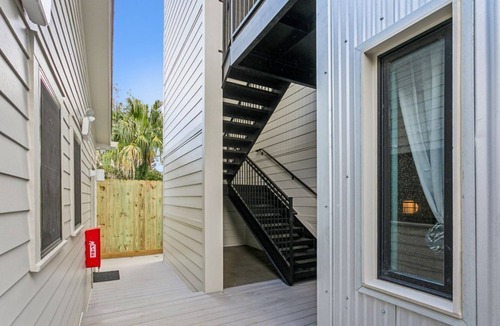 Faubourg Marigny Apartment | Inviting Studio - Feel NOLA Rhythm
