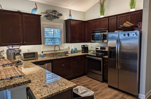 Holly Ridge House | Island and Water Views from Mainland Townhouse!