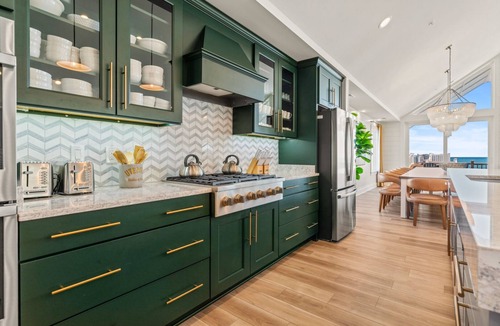 Kill Devil Hills House | Island Enchantment - Oceanfront Pet Friendly w/Cabana Service