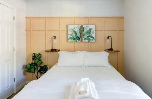 Savannah House | Island Getaway 10 mins to Downtown Savannah and Tybee