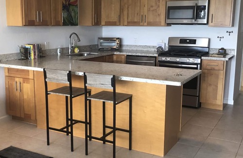 Ualapue Condo | ISLAND OF MOLOKAI nWAVECREST A BUILDINGnSTEPS FROM OCEANn100+ PER NT /10 NT MIN