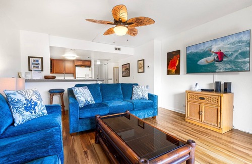 Kahaluu Bay Condo | 🏖️Island Retreat with Concierge | Central AC | Walk to Beach