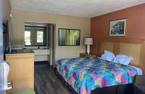 Jacksonville Hotel | Jax Inn