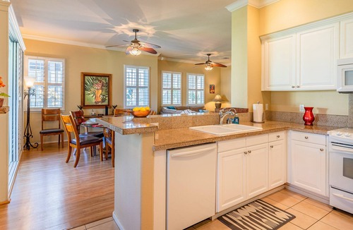 Ko Olina House | (JL) Luxurious 3 Bedroom, 3 Bath Townhome with 2 Car Garage in Ko Olina's Coconut Plantation
