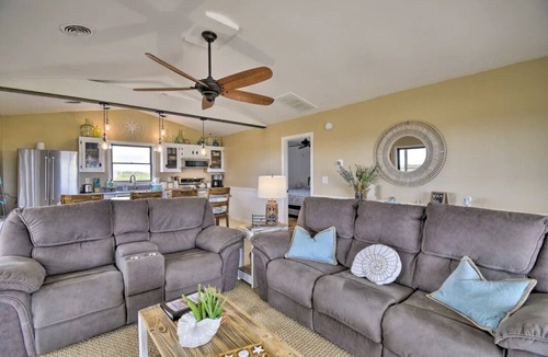 Corolla House | June weeks deeply discountedOcean view 4x4 Wild Horses Pet Friendly