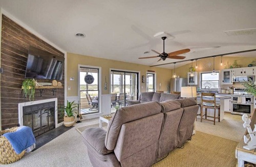 Corolla House | June weeks deeply discountedOcean view 4x4 Wild Horses Pet Friendly