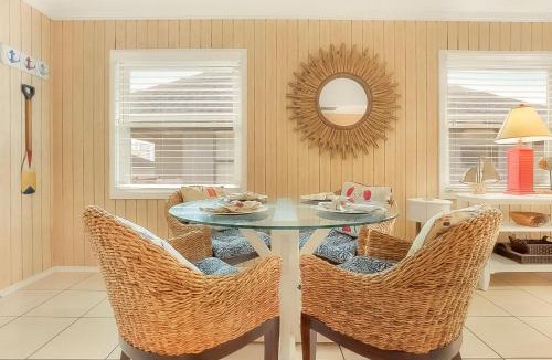 Myrtle Beach House | Just Steps From The Beach! 2 Bedroom Guest Cottage