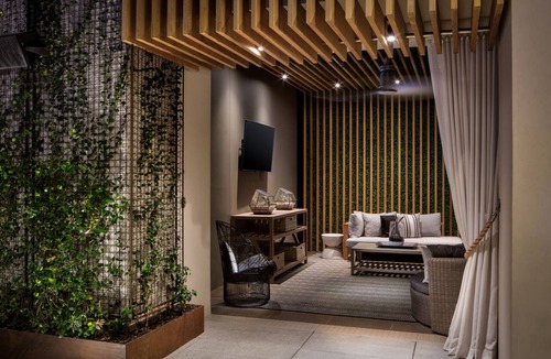 Congress Avenue Historic District Hotel | JW Marriott Austin