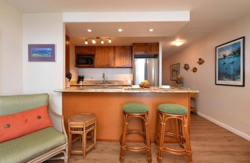 Honokowai Condo | KA 309 Oceanfront Condo AC Ocean Views Heated Pool