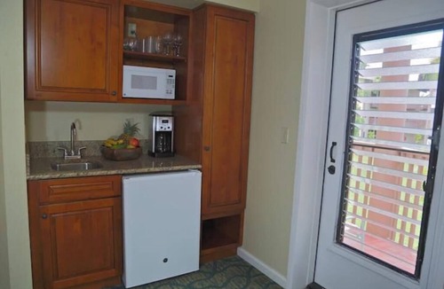 Princeville Apartment | Ka Eo Kai Studio Resort w/HOT TUB & POOL